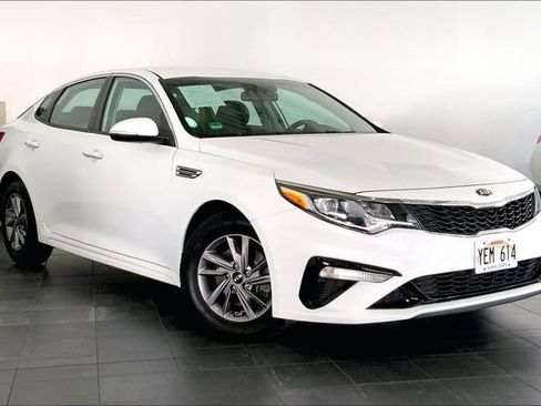 Used 2020 Kia Optima LX FWD image 2