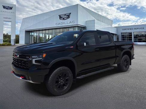 Used 2022 Chevrolet Silverado 1500 ZR2 w/ Technology Package AWD/4WD image 1