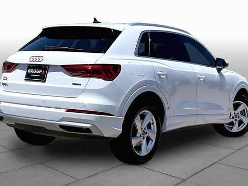 Used 2020 Audi Q3 2.0T Premium w/ Convenience Package AWD/4WD image 13