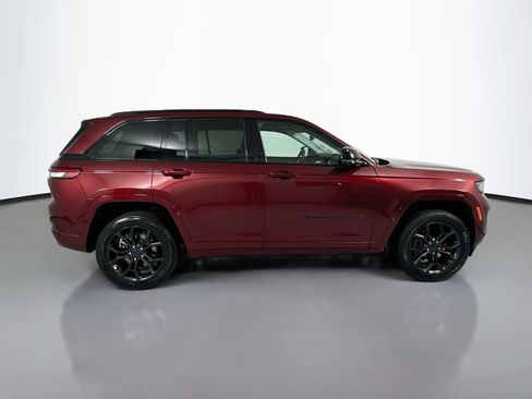 Used 2023 Jeep Grand Cherokee 30th Anniversary AWD/4WD image 8