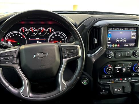 Used 2020 Chevrolet Silverado 1500 RST w/ All-Star Edition image 4
