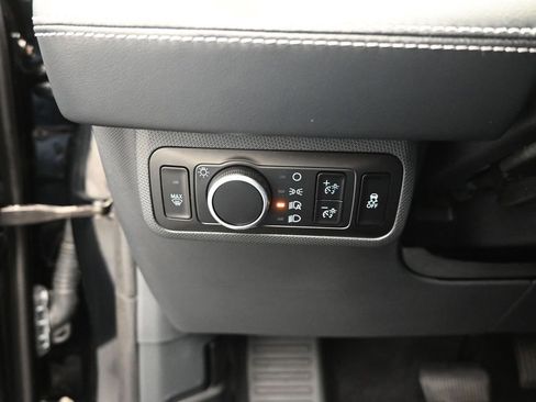 Used 2024 Ford Mustang Mach-E Select image 13