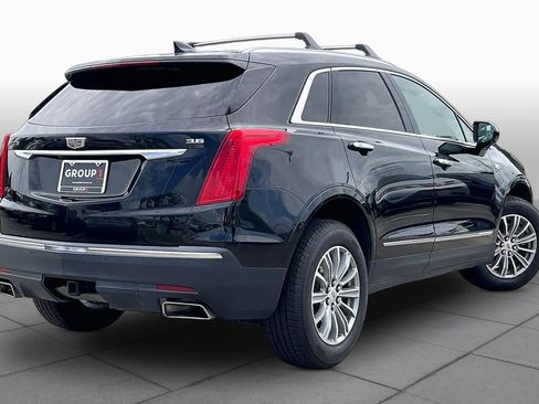 Used 2017 Cadillac XT5 Luxury FWD image 12