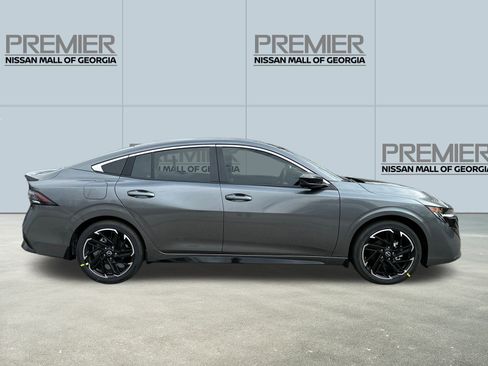 New 2026 Nissan Sentra SR w/ SR Premium Package image 4