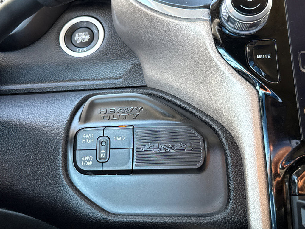 Used 2021 RAM 3500 Laramie AWD/4WD image 27