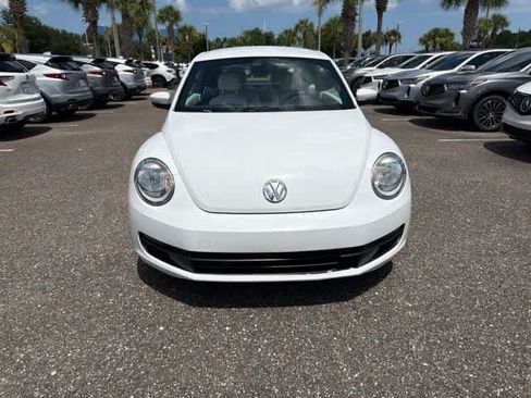 Used 2015 Volkswagen Beetle 1.8T FWD image 8
