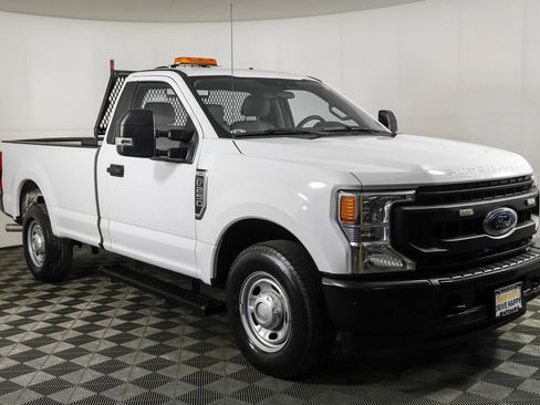 Used 2020 Ford F250 XL w/ Power Equipment Group RWD image 11