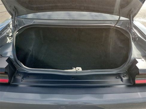 Used 2019 Dodge Challenger SXT w/ Blacktop Package image 25