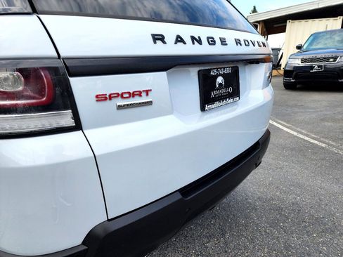 Used 2016 Land Rover Range Rover Sport Supercharged image 35