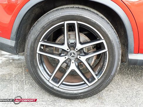 Used 2017 Mercedes-Benz GLE 43 AMG 4MATIC Coupe w/ Parking Assist Package image 11