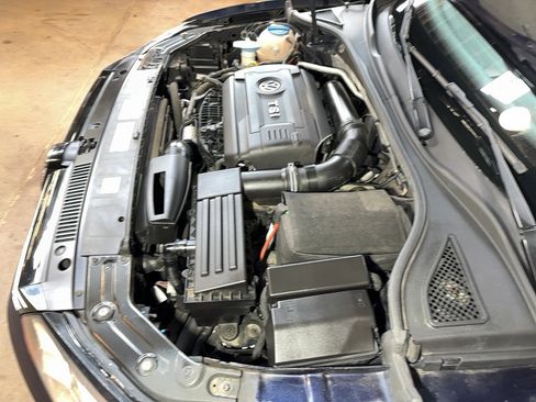 Used 2015 Volkswagen Passat 1.8T S image 70