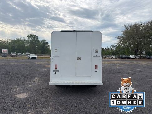 Used 2023 Ford Transit 350 Low Roof DRW RWD image 4