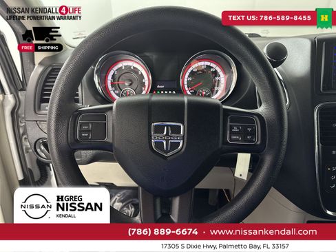 Used 2019 Dodge Grand Caravan SE image 18
