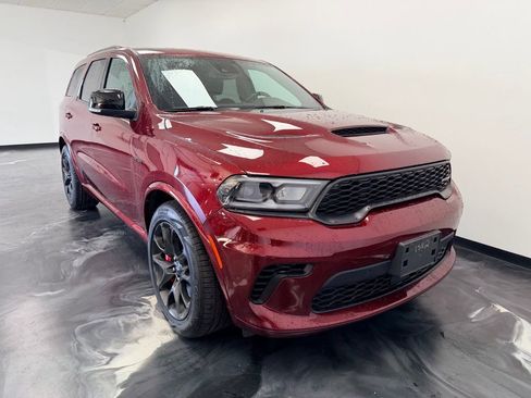 Used 2024 Dodge Durango R/T w/ Tow 'N Go Group AWD/4WD image 28
