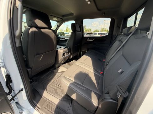 New 2026 GMC Sierra 1500 SLT w/ SLT Premium Plus Package AWD/4WD image 25