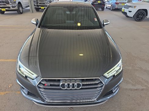 Used 2019 Audi S4 Premium w/ Convenience Package image 2