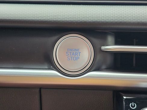 New 2026 Hyundai Santa Cruz SE image 17