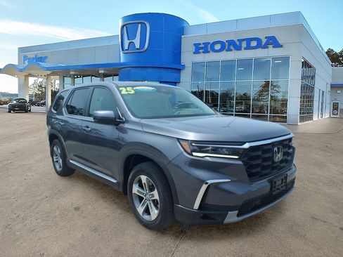 Certified 2025 Honda Pilot EX-L image 1