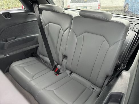 Used 2019 Audi Q7 3.0T Prestige w/ Prestige Package image 30