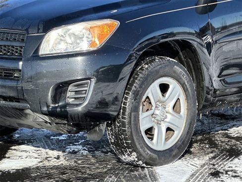 Used 2011 Toyota RAV4 4WD image 8