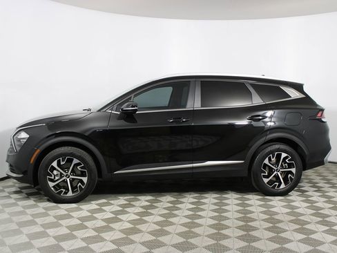 Used 2023 Kia Sportage EX image 29