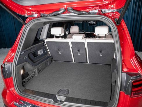 Certified 2026 Mercedes-Benz GLB 250 image 6