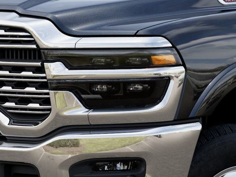 New 2026 RAM 3500 Limited AWD/4WD image 10