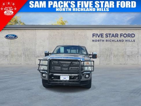 Used 2014 Ford F250 Lariat w/ Chrome Package AWD/4WD image 3