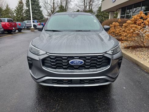 Used 2024 Ford Escape ST-Line w/ Tech Pack #1 AWD/4WD image 5