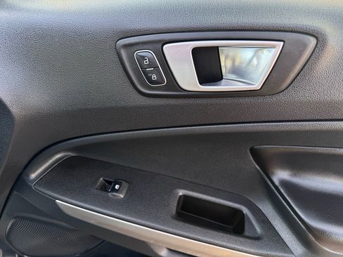 Used 2018 Ford EcoSport Titanium image 30