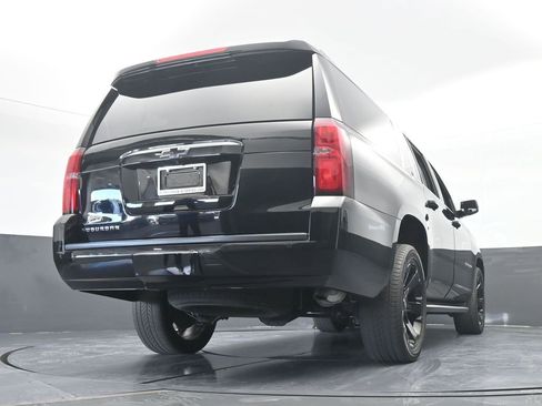 Used 2020 Chevrolet Suburban LT image 62