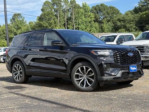 New 2026 Ford Explorer ST-Line w/ Premium Package RWD image 2