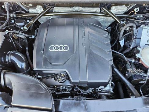 Used 2021 Audi Q5 Premium Plus w/ Premium Plus Package image 20