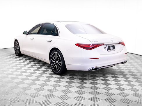 Used 2021 Mercedes-Benz S 580 4MATIC Sedan image 3