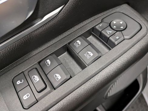 Used 2025 RAM 1500 Big Horn image 9