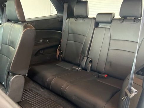 Used 2022 Honda Pilot TrailSport image 13