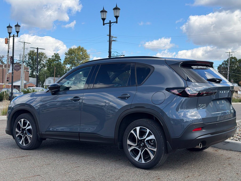 Used 2026 MAZDA CX-5 Preferred AWD/4WD image 3