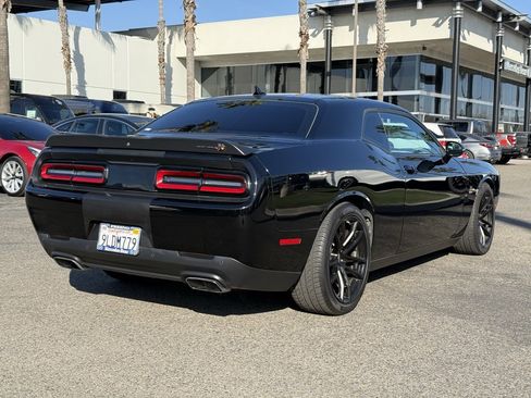 Used 2022 Dodge Challenger R/T Scat Pack w/ Dynamics Package image 9