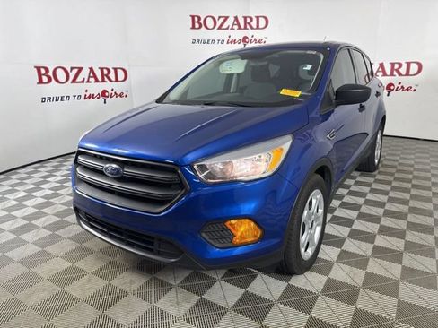 Used 2017 Ford Escape S image 4