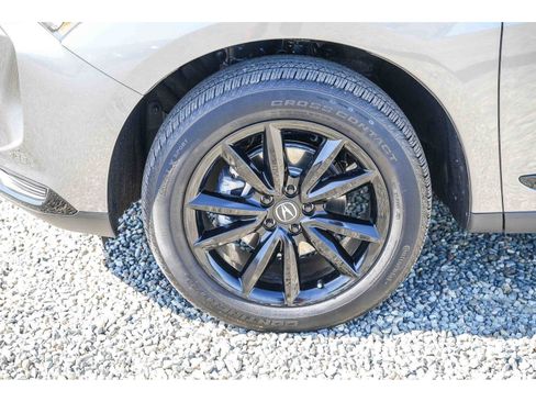 Used 2025 Acura RDX SH-AWD image 9