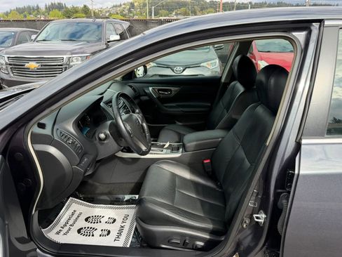 Used 2013 Nissan Altima 2.5 SL image 8