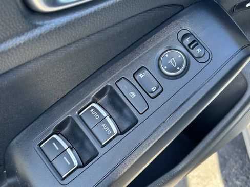 Certified 2025 Honda Civic Sport image 21