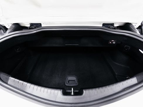 Used 2024 Mercedes-Benz CLE 300 4MATIC Cabriolet image 29