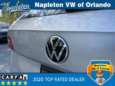 Used 2023 Volkswagen Taos SE image 12