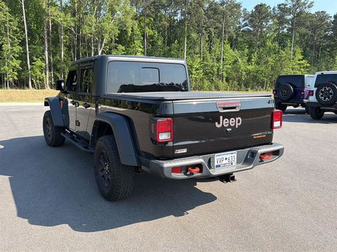 Used 2021 Jeep Gladiator Mojave w/ Cold Weather Group AWD/4WD image 3