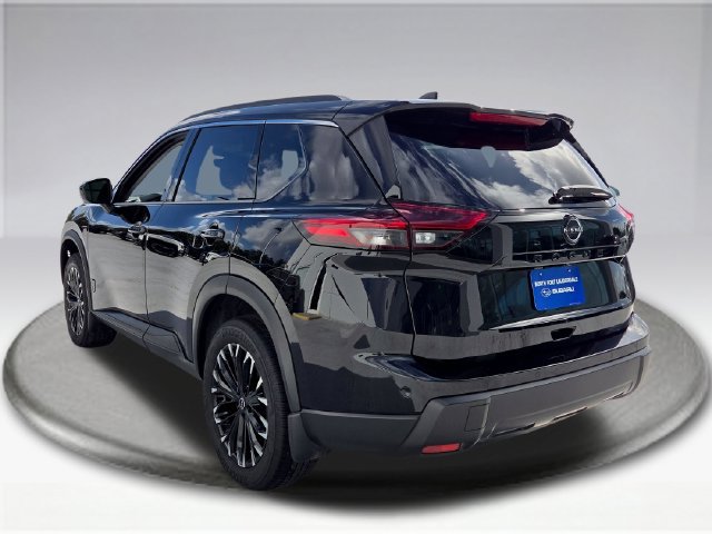 Used 2026 Nissan Rogue Dark Armor FWD image 13
