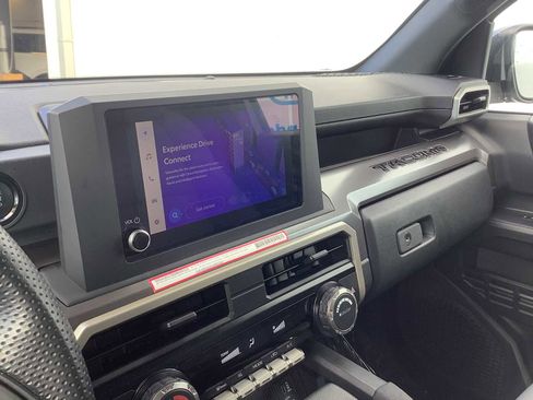 Used 2024 Toyota Tacoma SR5 image 17