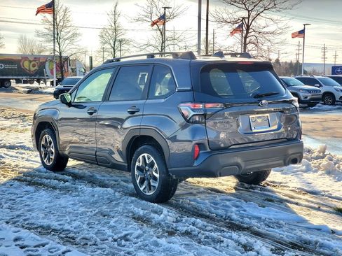 Used 2026 Subaru Forester Premium AWD/4WD image 3