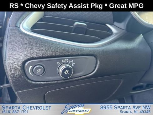 Used 2025 Chevrolet Malibu RS FWD image 14
