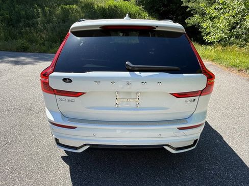 Used 2023 Volvo XC60 B6 Ultimate w/ Protection Package Premier AWD/4WD image 7